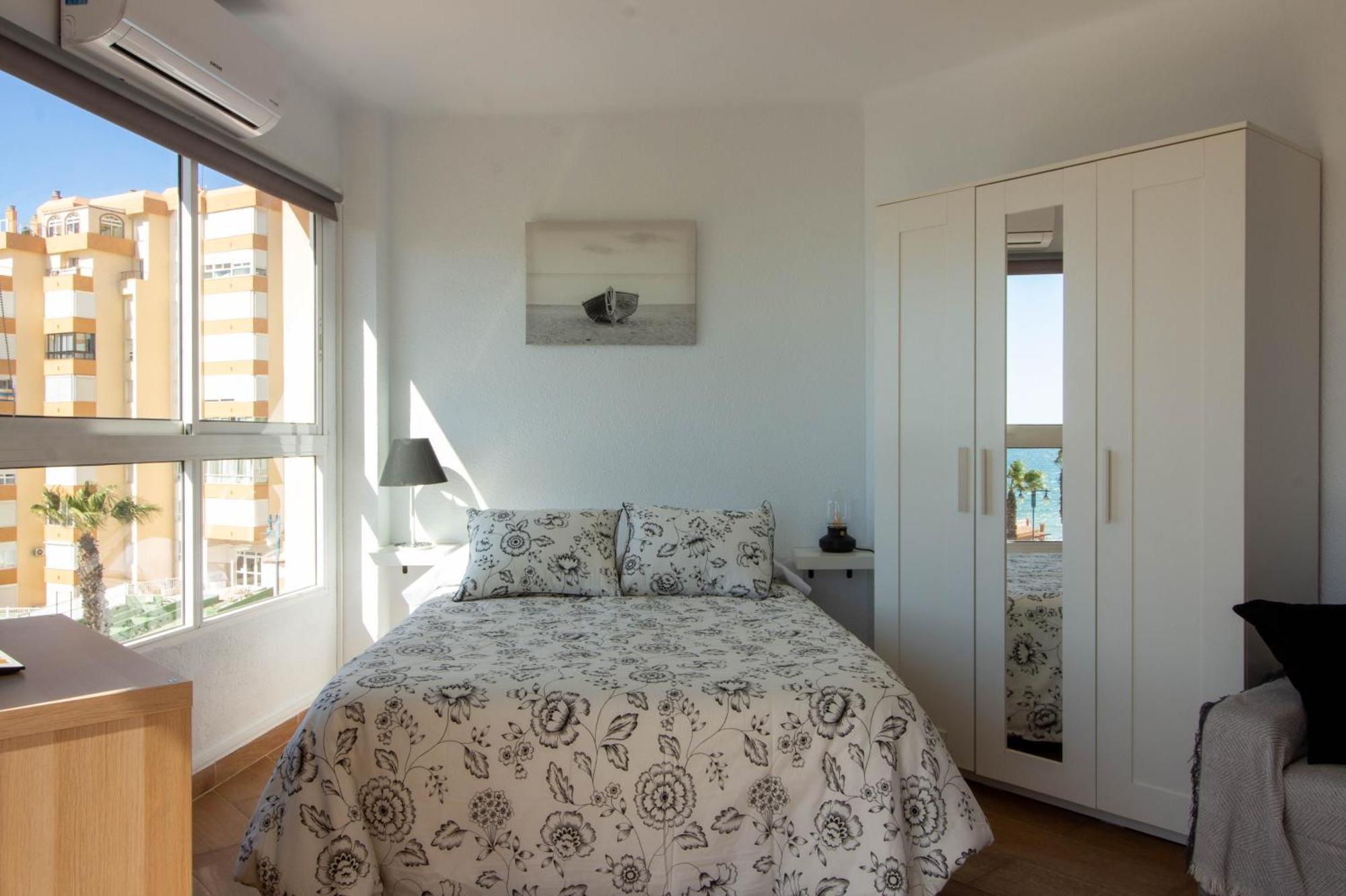 Ruselo 308. Loft En Paseo Maritimo De Torrox Costa Apartment ภายนอก รูปภาพ