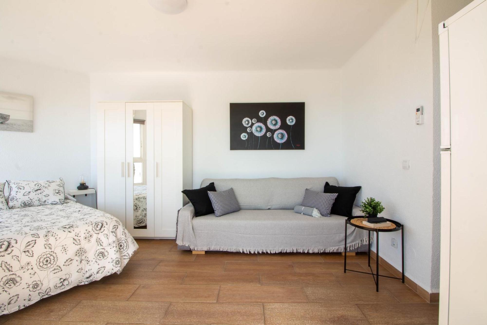 Ruselo 308. Loft En Paseo Maritimo De Torrox Costa Apartment ภายนอก รูปภาพ